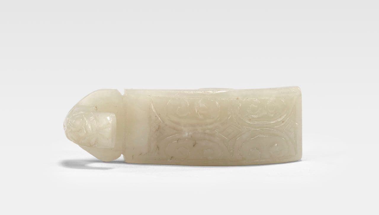 Belt Hook
Chinese (19th–20th centuries)
19th Century,20th Century
2021.14.9 Belt Hook
Chinese (19th–20th centuries)
19th Century,20th Century
2021.14.9