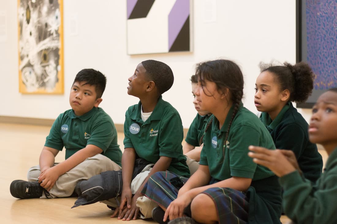 Photo > School Group >School Tour Photo > School Group >School Tour