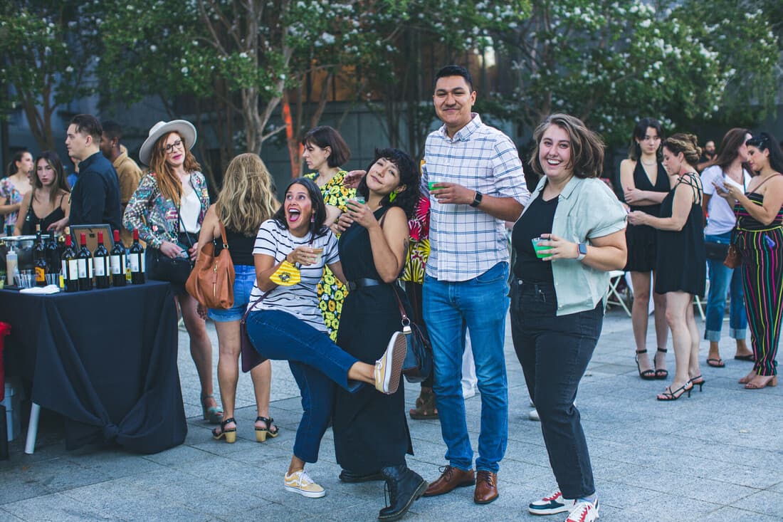 Image: ArtMix, Strike a Pose, Group Photo Image: ArtMix, Strike a Pose, Group Photo